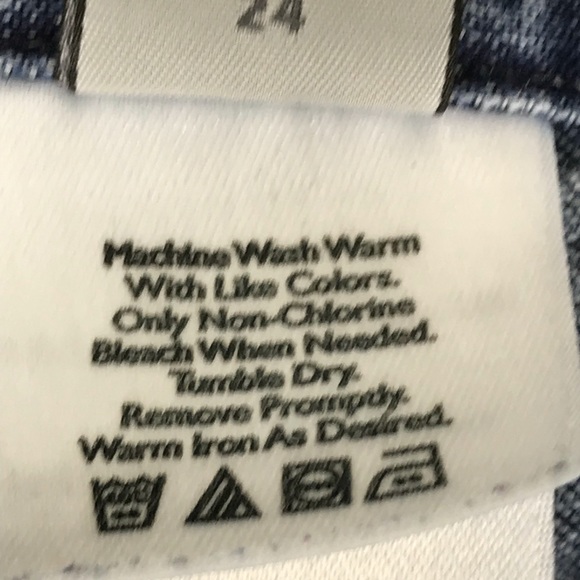 Eddie Bauer Capri Cropped Jean Size 18P Women Blue - Picture 8 of 8